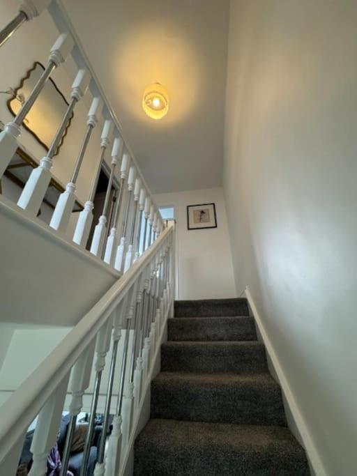 Appartamento Stylish 2-bedroom Duplex Sleeps 6 Londra