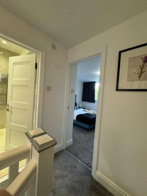 Stylish 2-bedroom Duplex Sleeps 6 * Londra