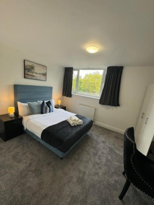 Stylish 2-bedroom Duplex Sleeps 6